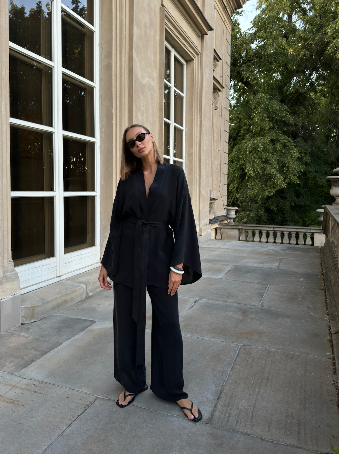 Kimono Unter der Sonne Schwarz || Cupro